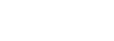 Lizelle Tenten Logo - white cropped